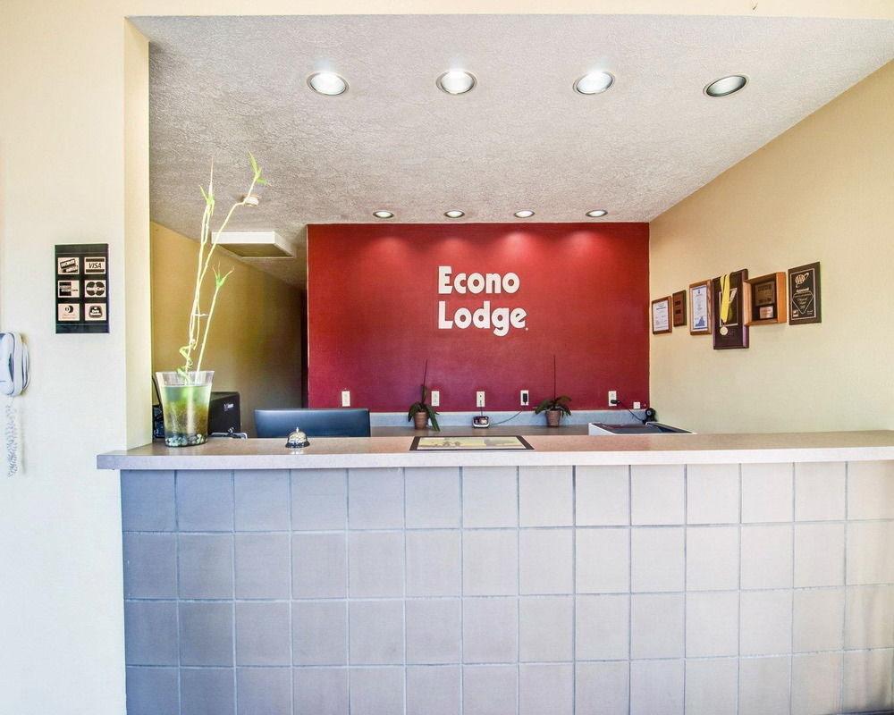 Econo Lodge Marion I-81 Buitenkant foto