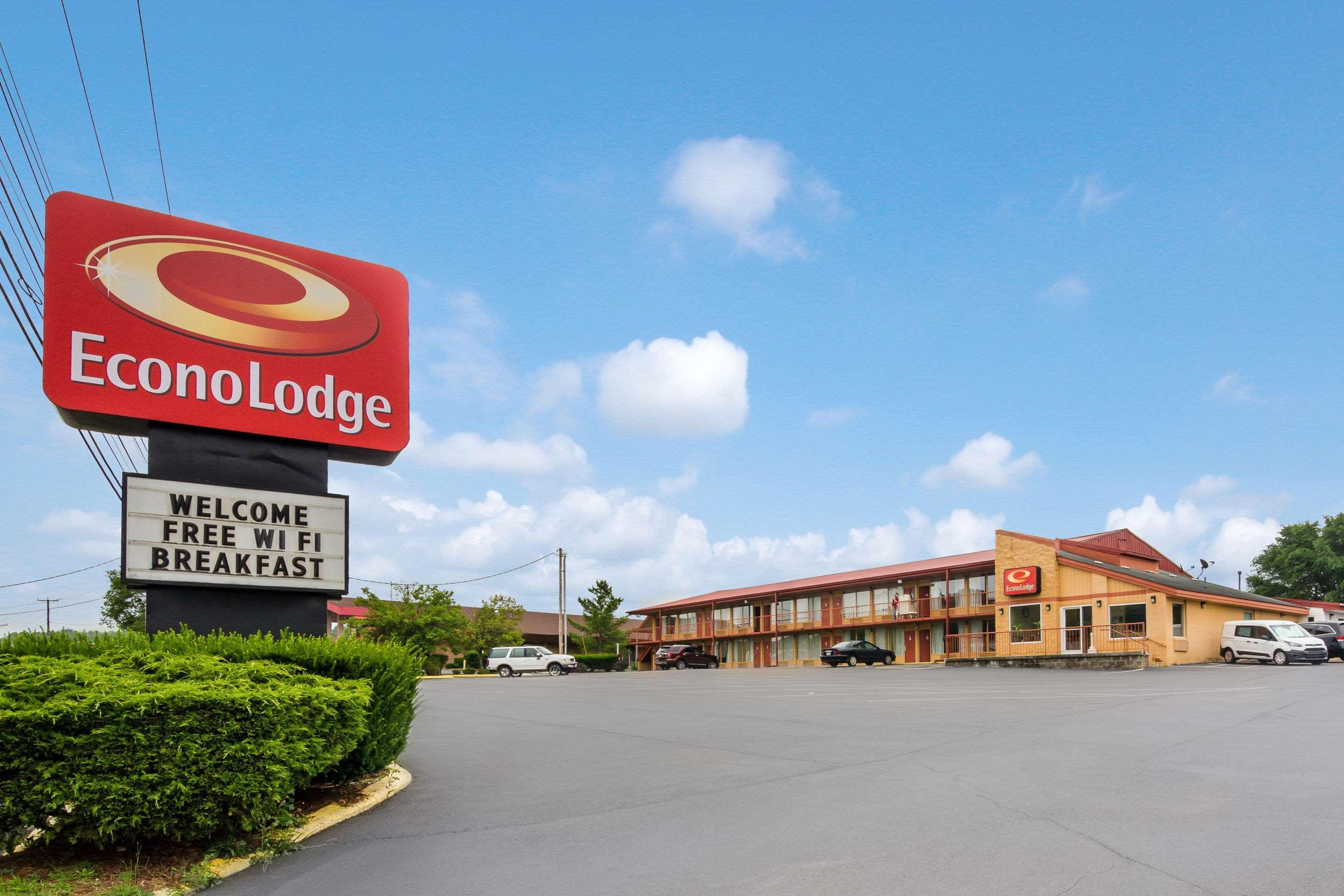 Econo Lodge Marion I-81 Buitenkant foto